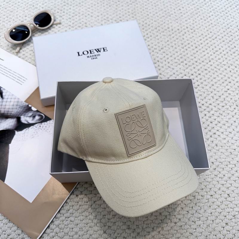 Loewe cap dx (30)