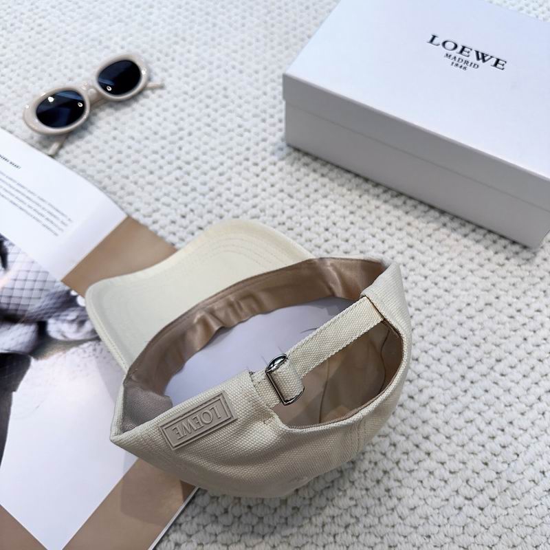 Loewe cap dx (32)