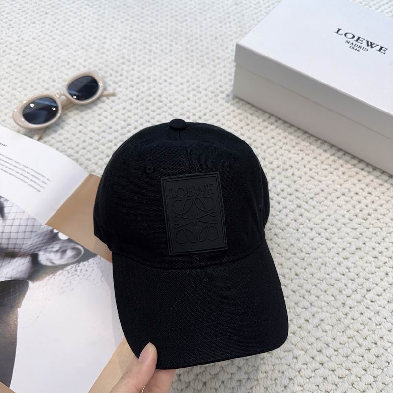 Loewe cap dx (36)