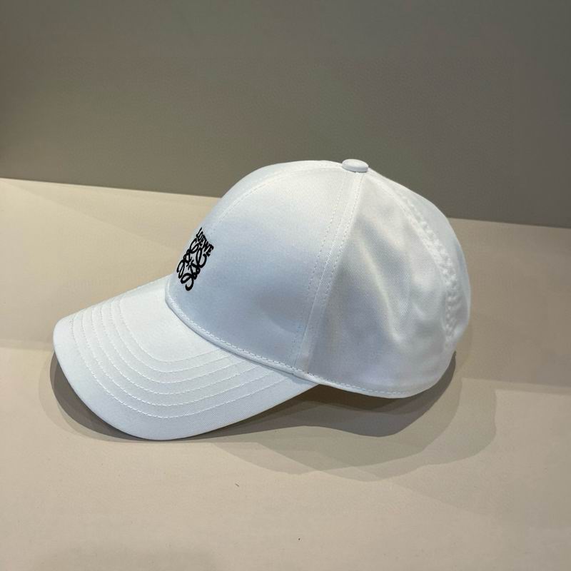 Loewe cap dx (85)