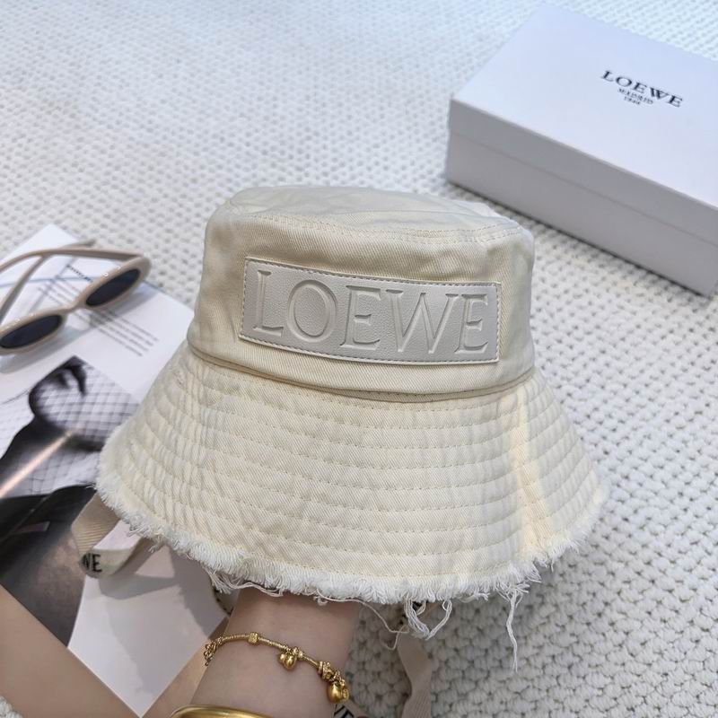 Loewe hat dx (757)