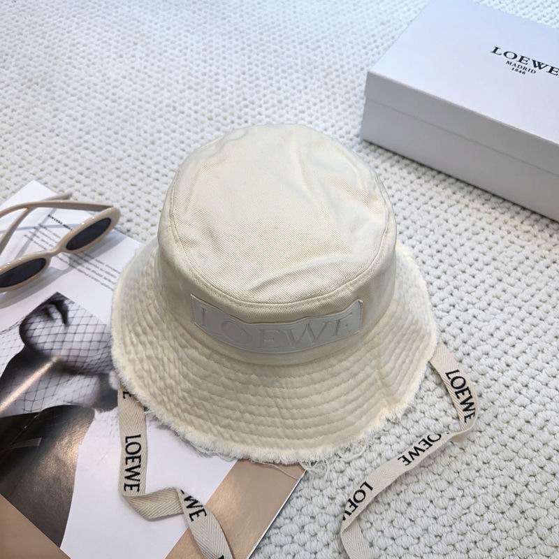 Loewe hat dx (758)