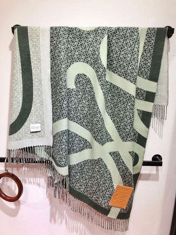 Loewe scarf 130X140cm 100%羊毛 E (6)