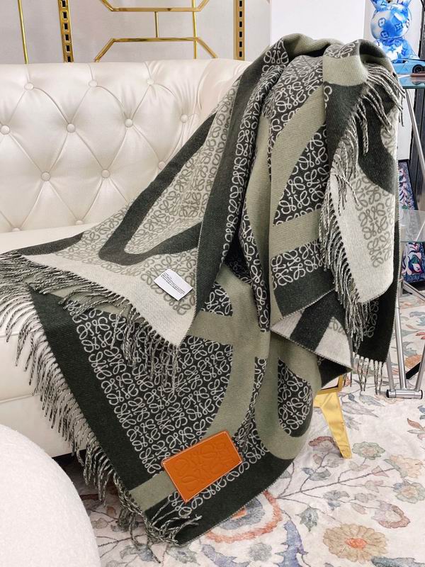 Loewe scarf 130X140cm E (19)