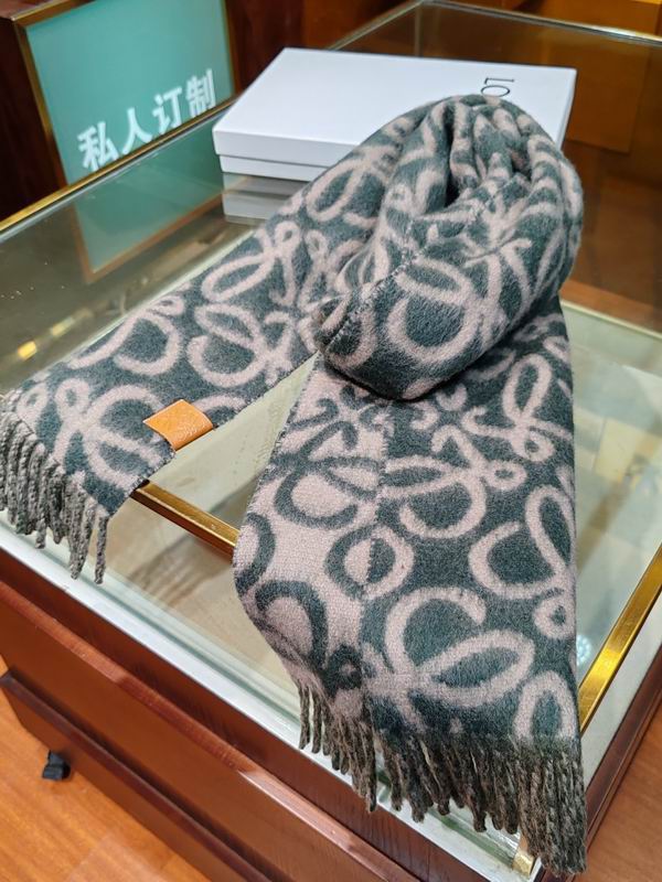 Loewe scarf 24X185cm E (2)