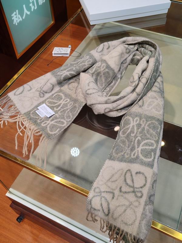 Loewe scarf 38X200cm 100%羊绒  E (13)