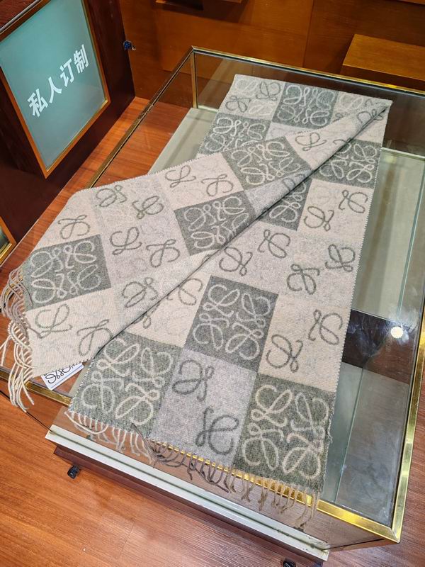 Loewe scarf 38X200cm 100%羊绒  E (17)