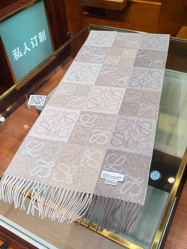 Loewe scarf 38X200cm 100%羊绒  E (27)