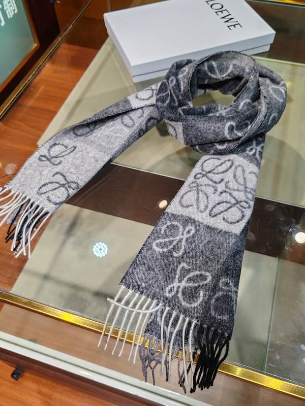 Loewe scarf 38X200cm 100%羊绒  E (40)
