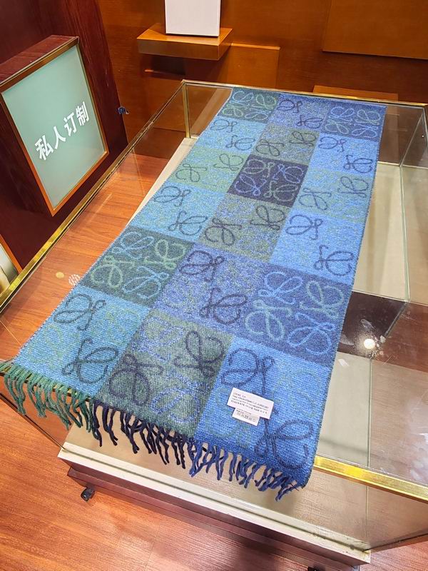 Loewe scarf 38X200cm 100%羊绒  E (53)