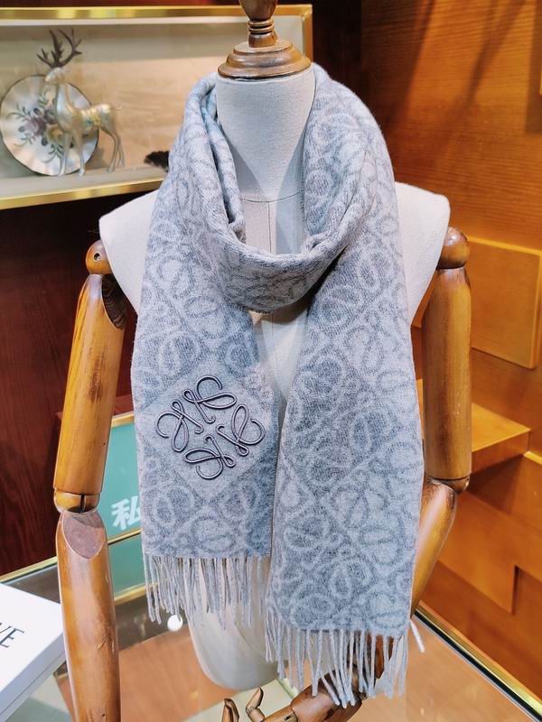 Loewe scarf E (16)
