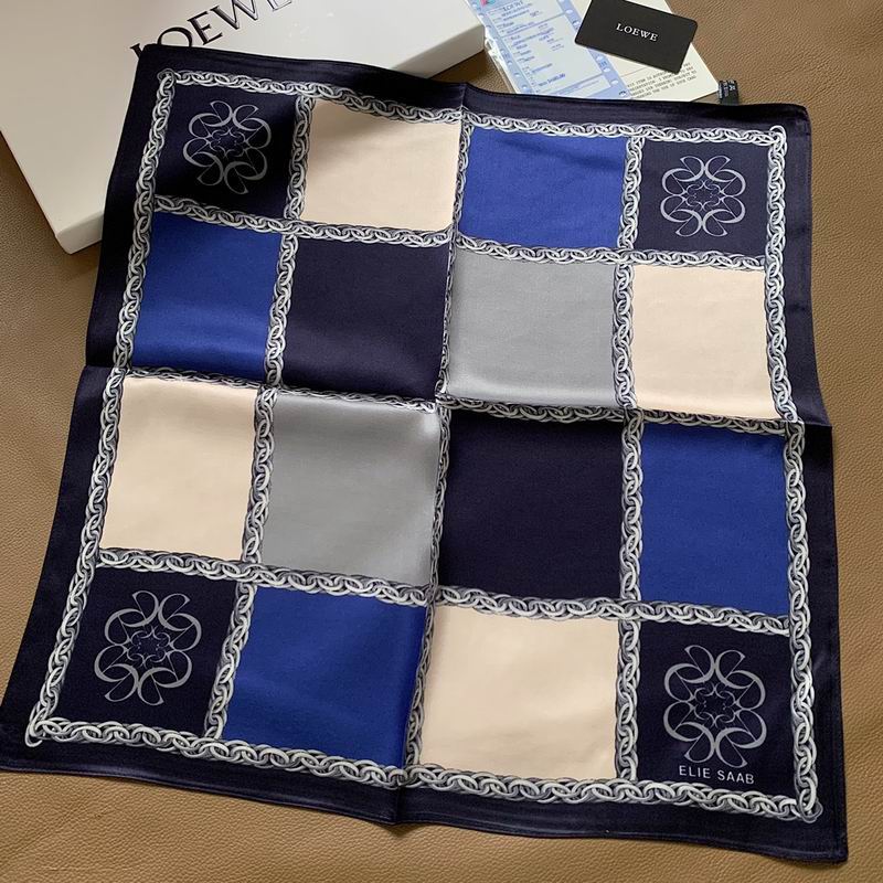 Loewe silk scarf 50X50cm E (15)