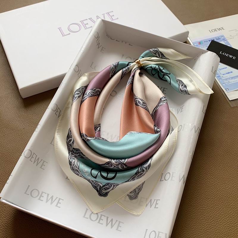 Loewe silk scarf 50X50cm E (5)
