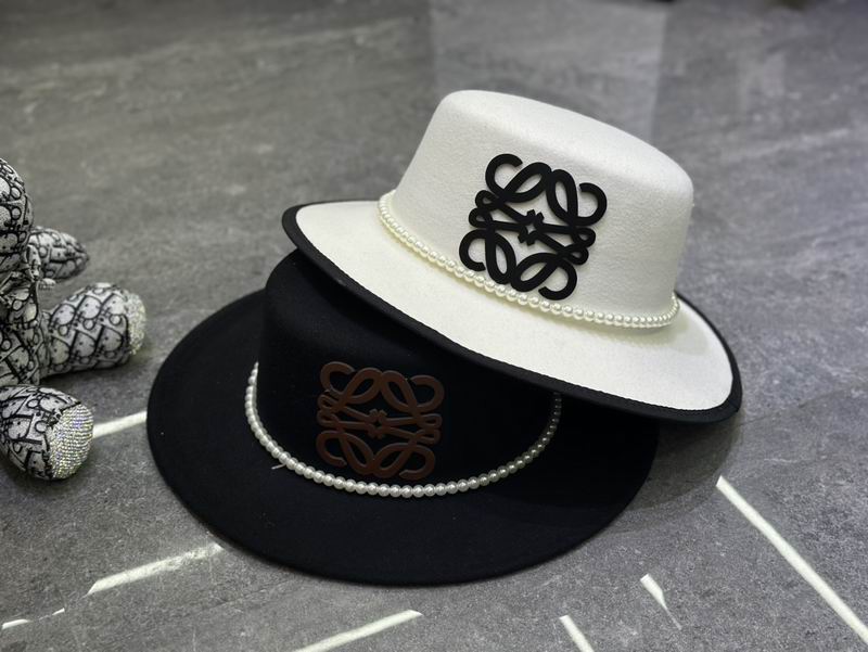 Loewe top hat dx (365)