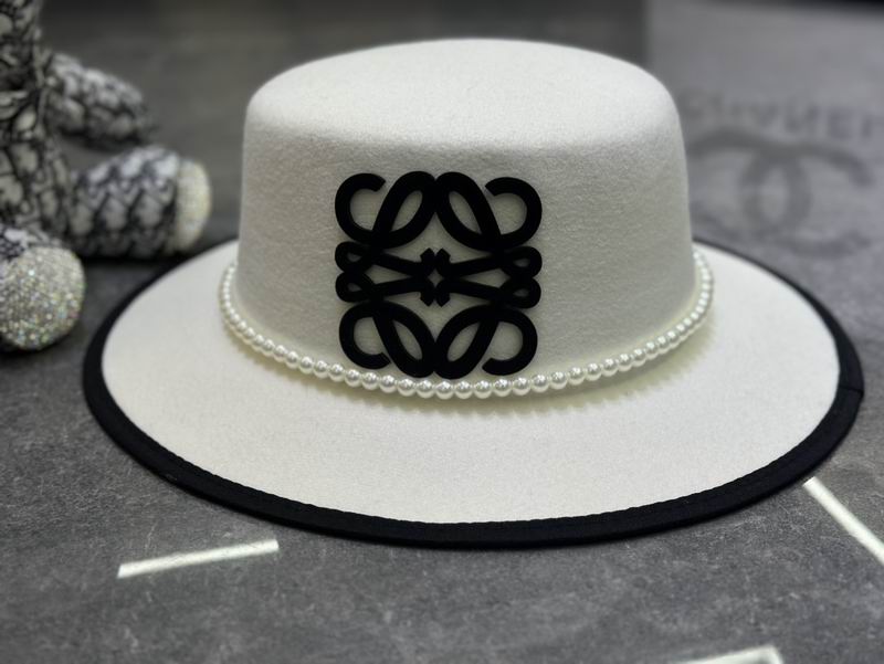 Loewe top hat dx (370)