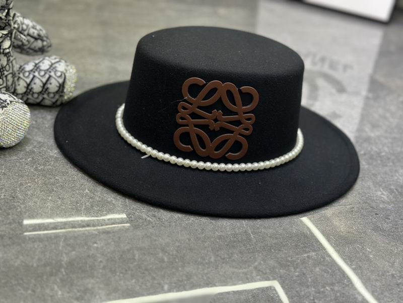 Loewe top hat dx (377)