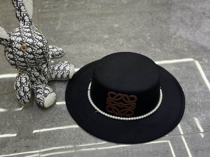 Loewe top hat dx (379)