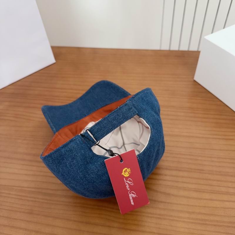 Loro Piana cap dx (3462)