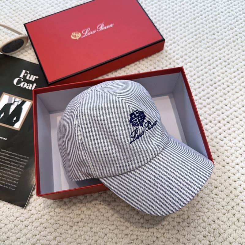 Loro Piana cap dx (6293)