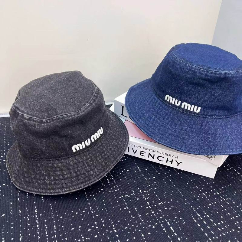 MIumiu hat dx (1272)