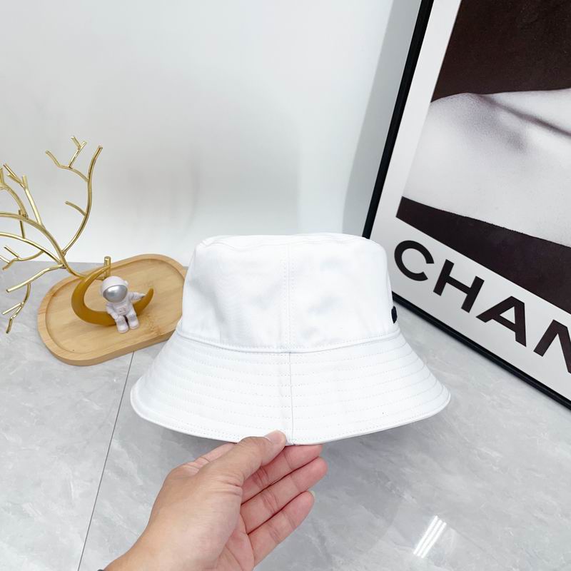 MIumiu hat dx (1606)