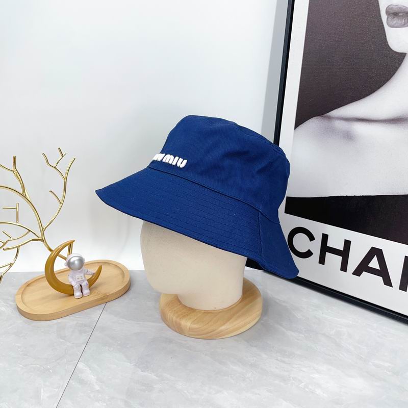 MIumiu hat dx (1619)