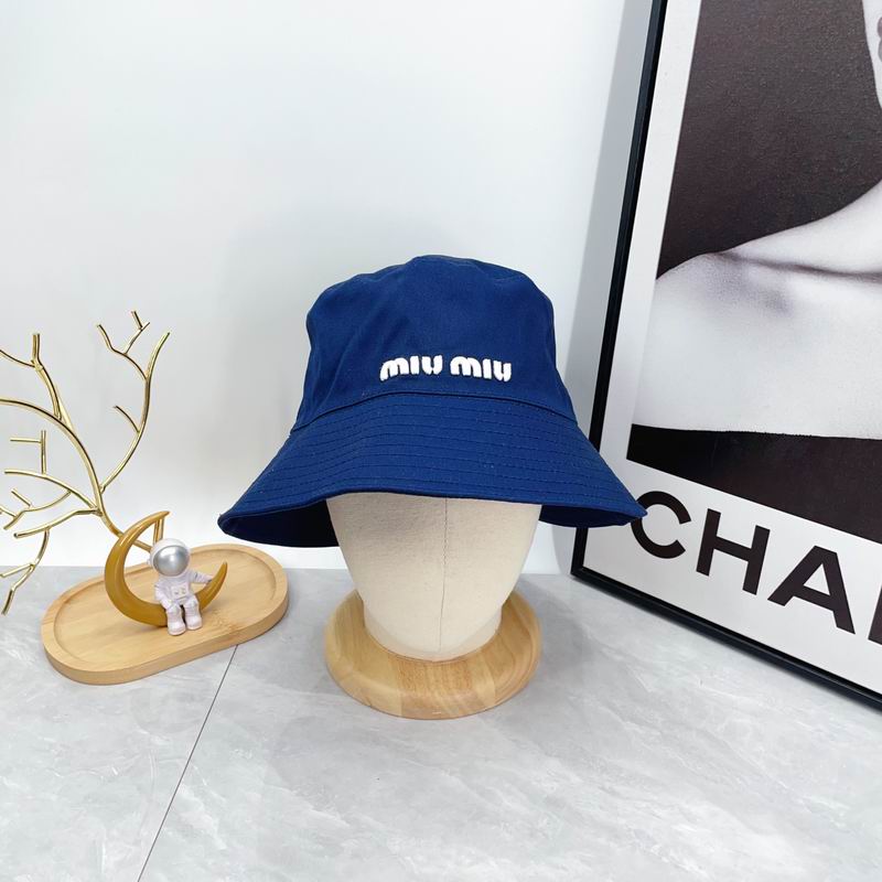 MIumiu hat dx (1620)