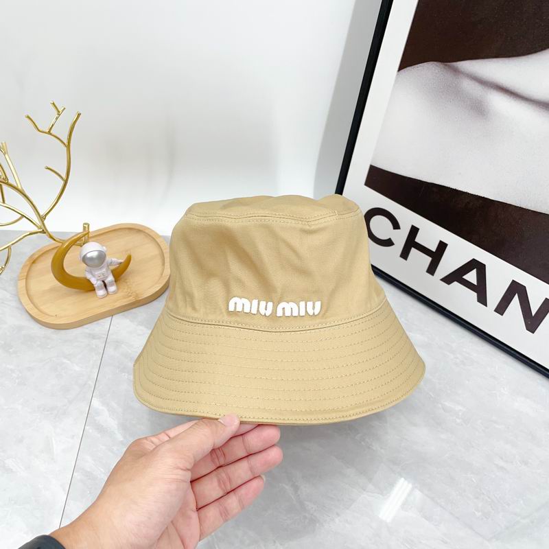 MIumiu hat dx (1634)