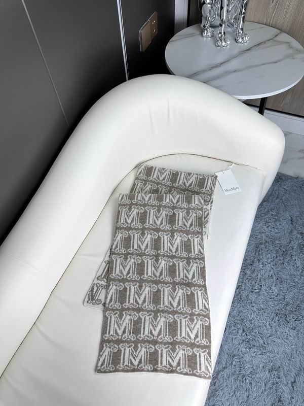 Max Mara 30X180cm E (5)