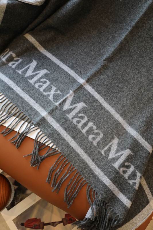 Max Mara cloak 130X160cm 100绵羊毛 E (11)
