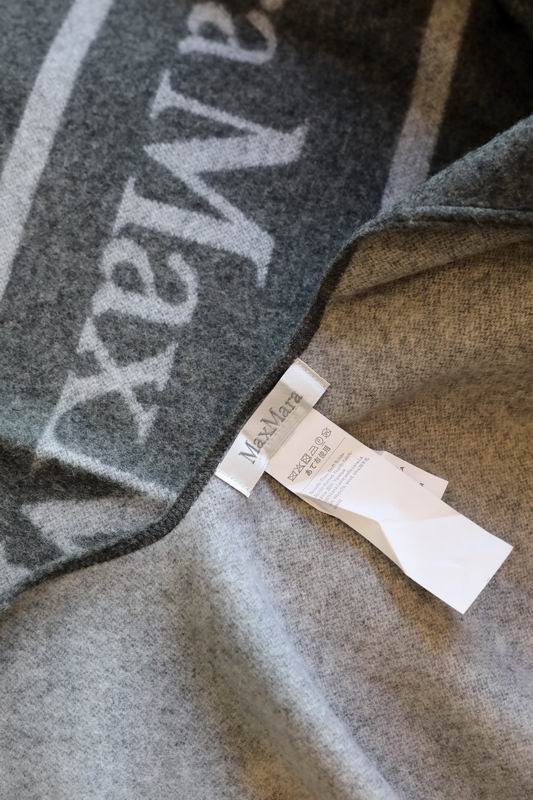 Max Mara cloak 130X160cm 100绵羊毛 E (14)