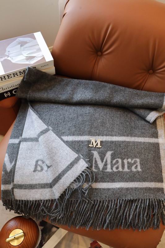 Max Mara cloak 130X160cm 100绵羊毛 E (15)