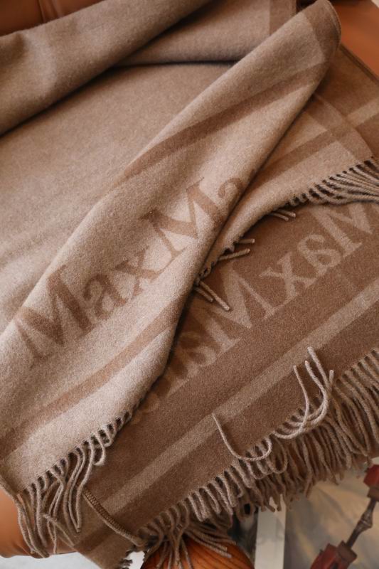 Max Mara cloak 130X160cm 100绵羊毛 E (20)