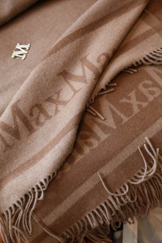 Max Mara cloak 130X160cm 100绵羊毛 E (23)