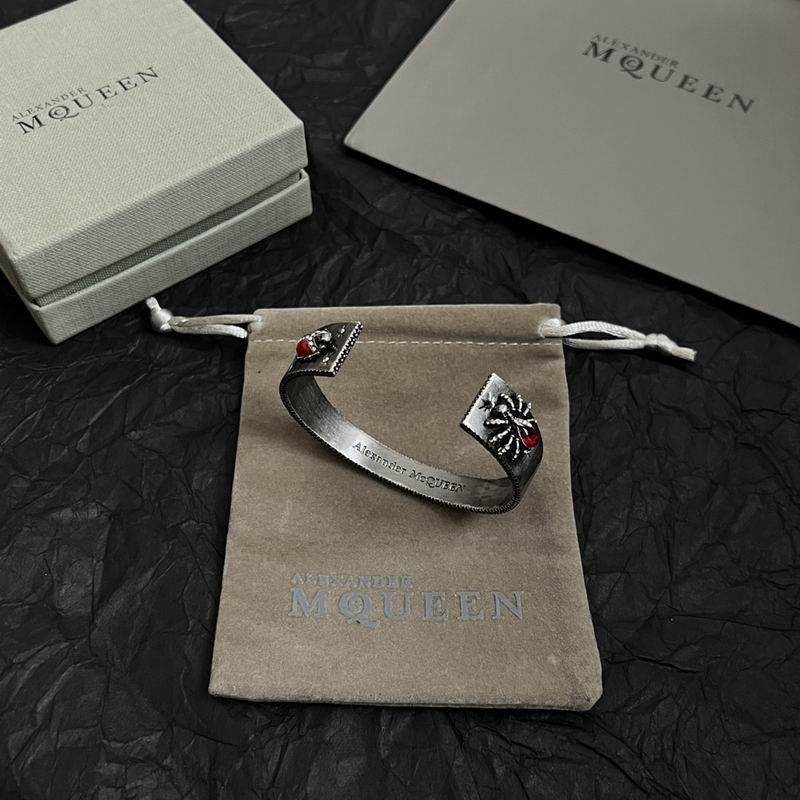 McQueen bracelet 04yxh02 (2)