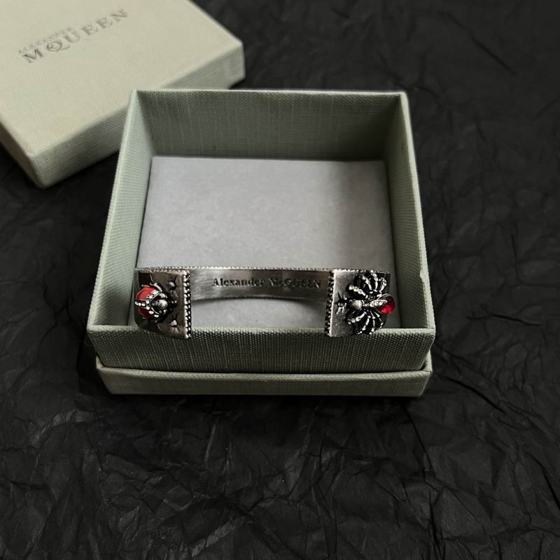 McQueen bracelet 04yxh02 (3)