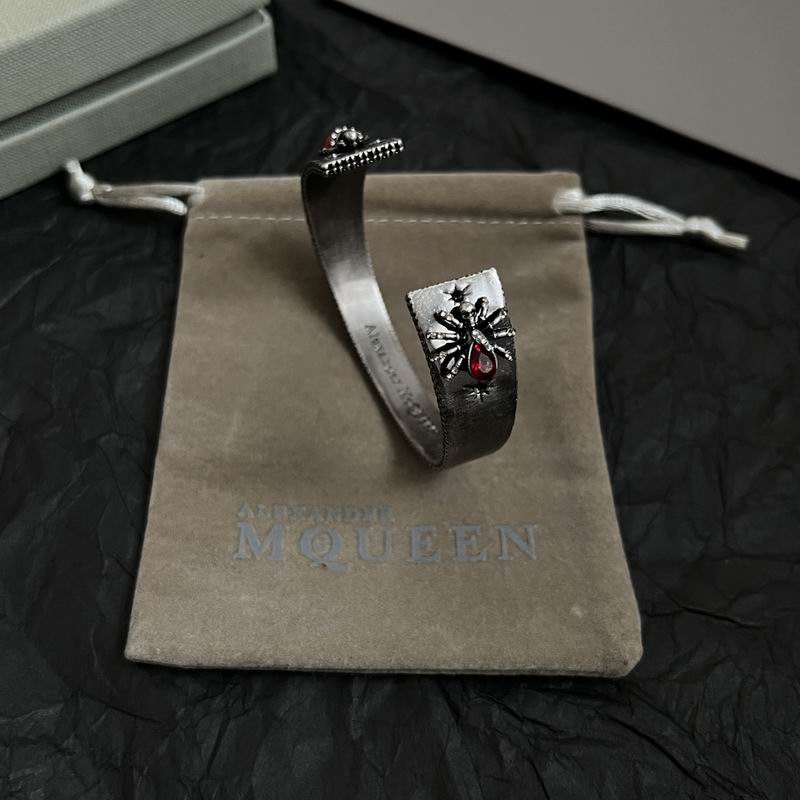 McQueen bracelet 04yxh02 (5)