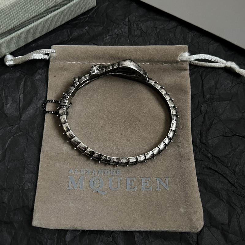 McQueen bracelet 04yxh04 (11)