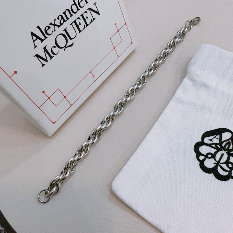 McQueen bracelet 05yxh17 (1)