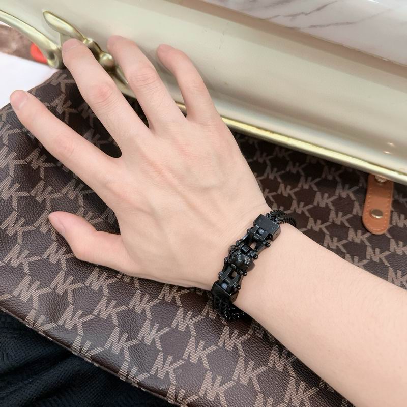 McQueen bracelet 06yxh04 (6)