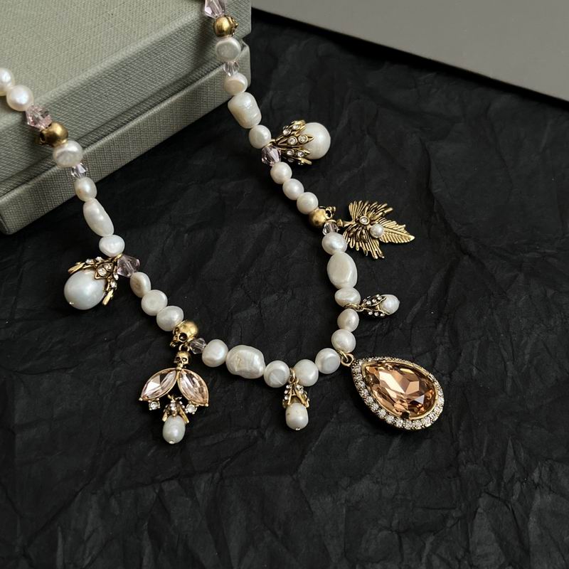 McQueen necklace 04yxh01 (4)