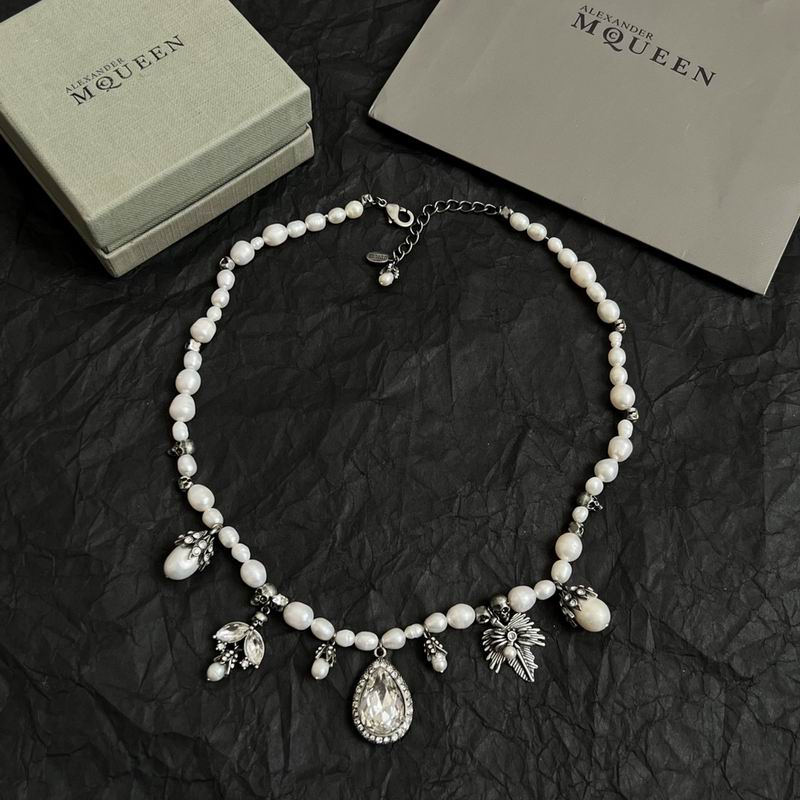 McQueen necklace 04yxh01 (8)