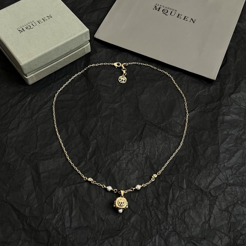 McQueen necklace 04yxh02 (2)