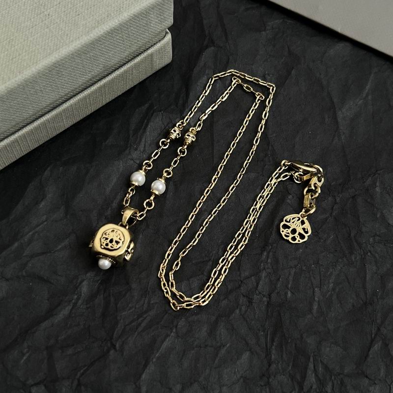 McQueen necklace 04yxh02 (6)