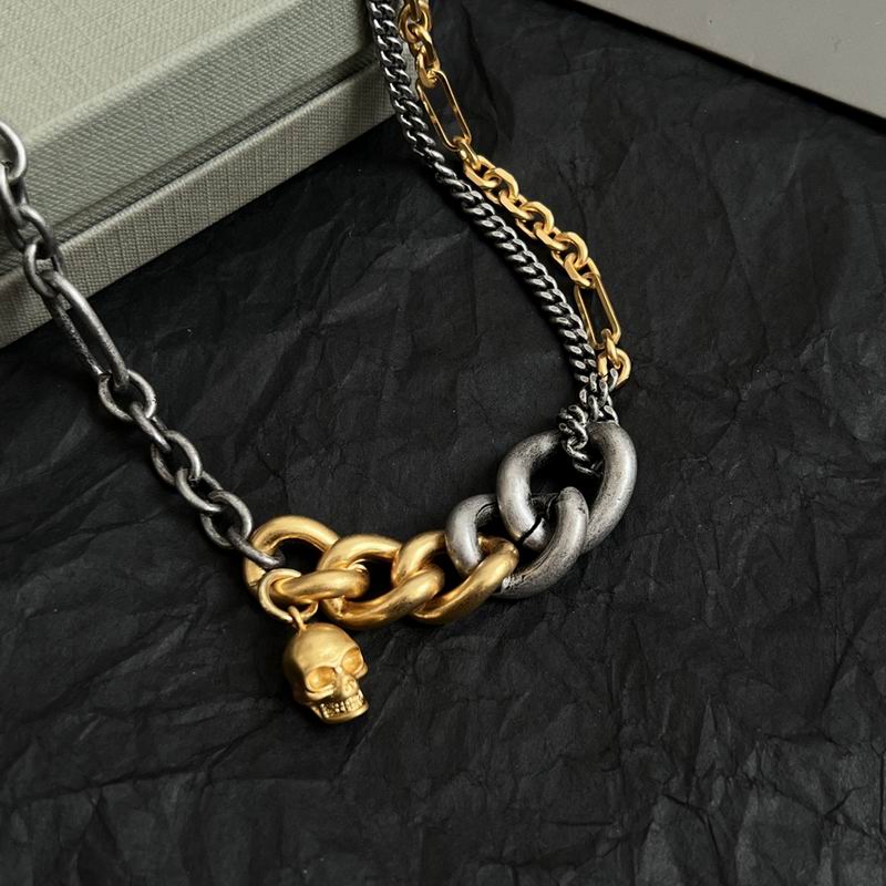 McQueen necklace 04yxh04 (4)