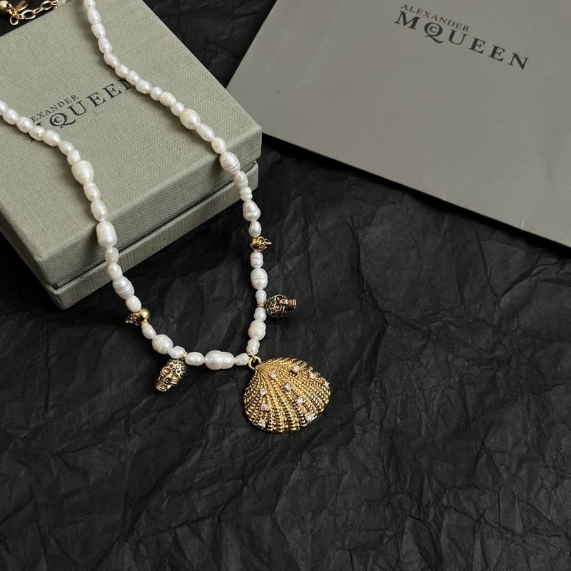 McQueen necklace 04yxh05 (3)