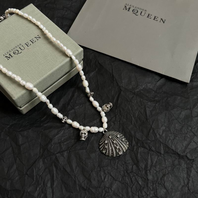 McQueen necklace 04yxh05 (6)