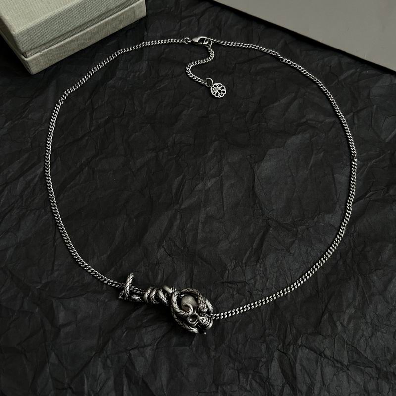 McQueen necklace 04yxh08 (4)