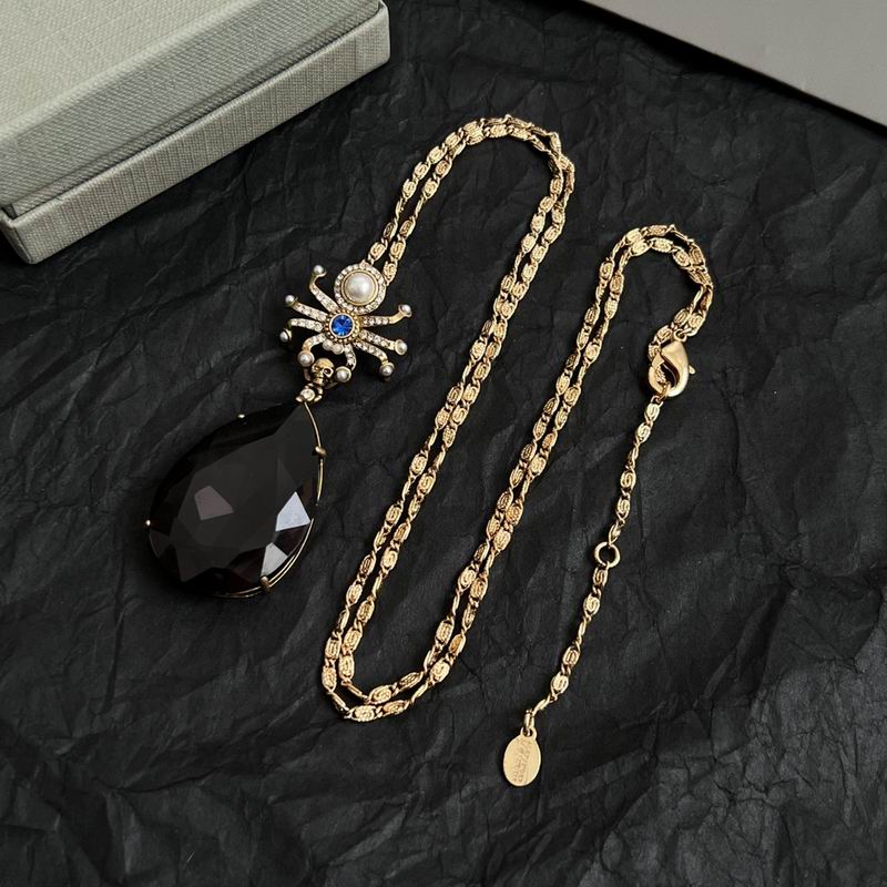 McQueen necklace 04yxh09 (11)