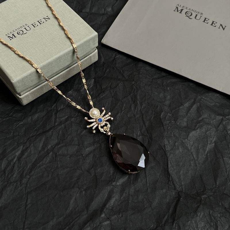 McQueen necklace 04yxh09 (9)